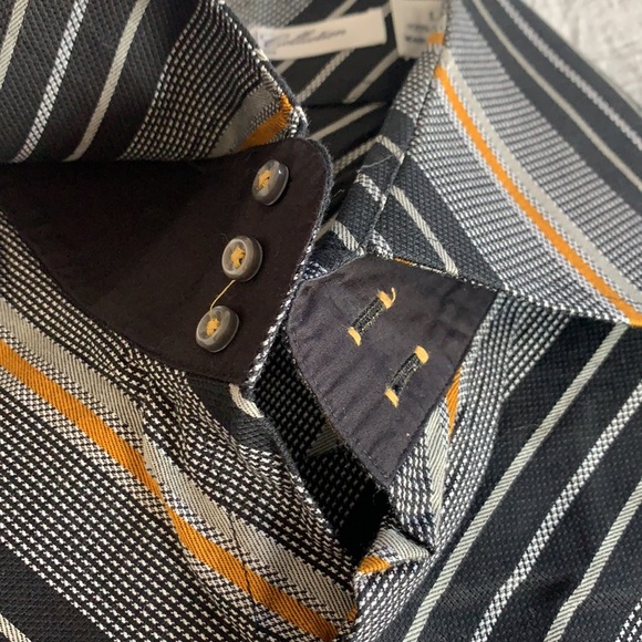 Men’s button down - Picture 5 of 6